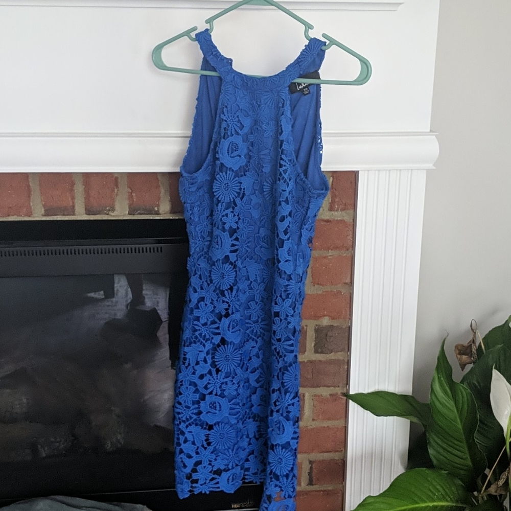 Lulu's fitted royal blue dress